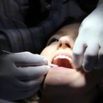 Aktualna technika stosowana w salonach stomatologii estetycznej być może spowodować, że odbierzemy ładny uśmieszek.